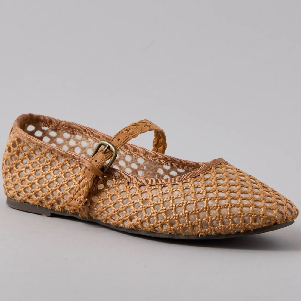 AE•Raffia Mesh Mary Jane Flats•Size 8•NWT - Picture 2 of 4